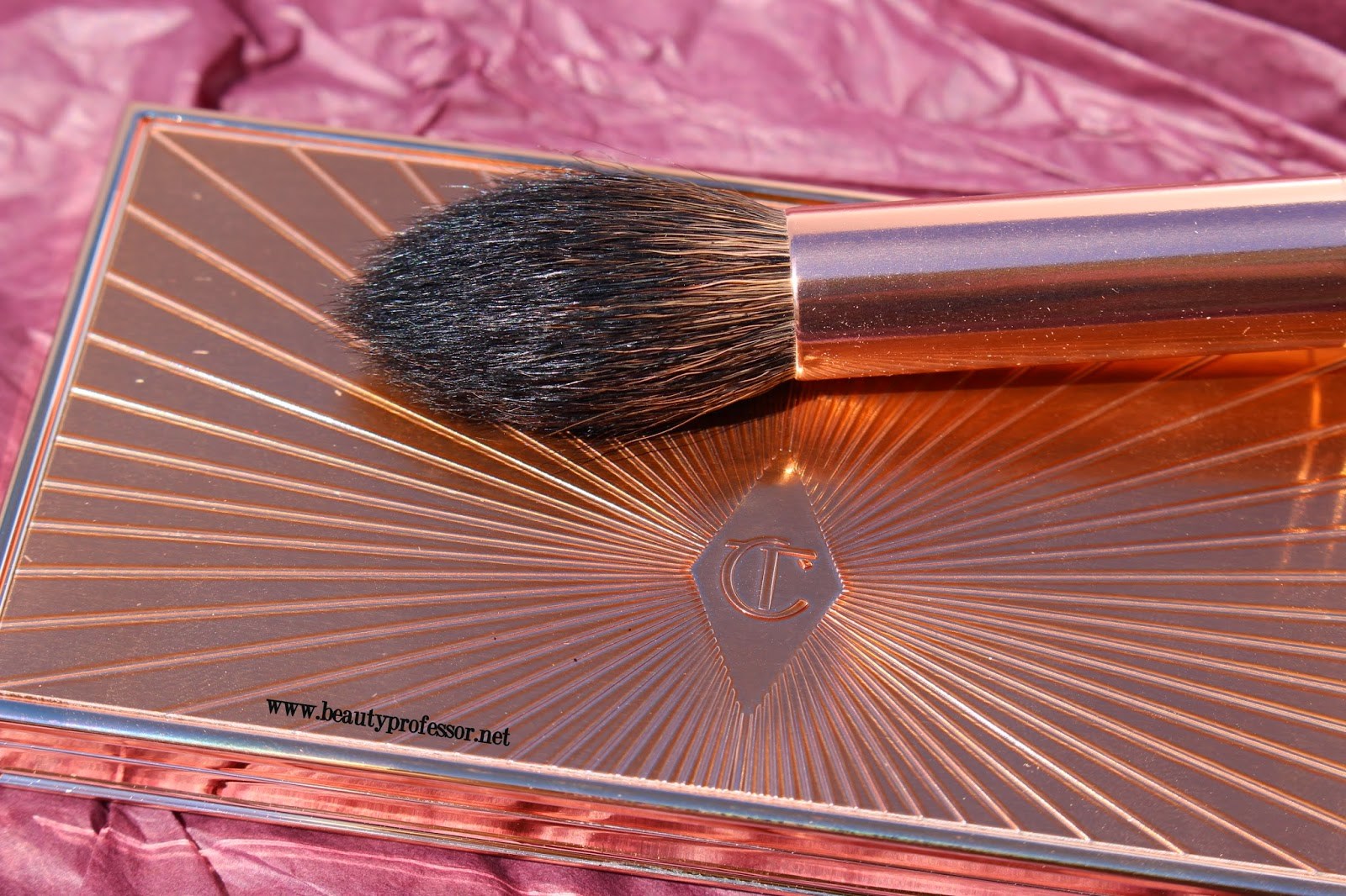 rozświetlacz charlotte tilbury filmstar