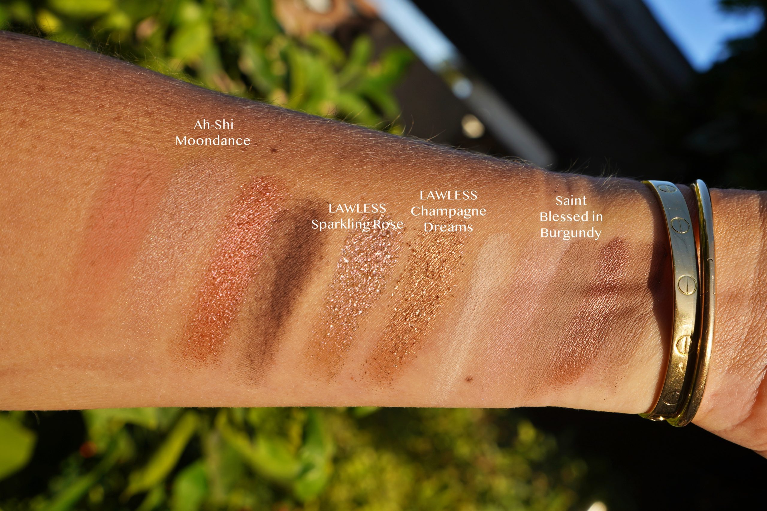makeup swatches in sunlight | An Epic Holiday Gift Guide