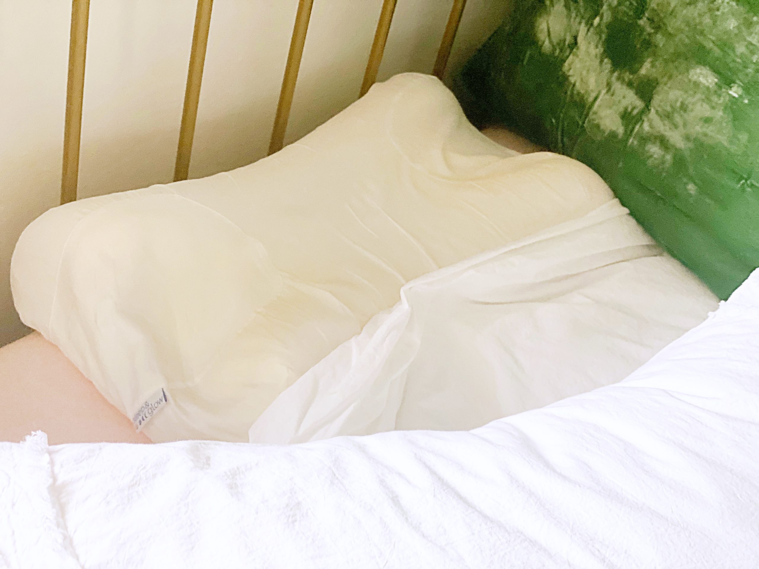Sleep and Glow Pillow | My Comprehensive Skincare Wardrobe