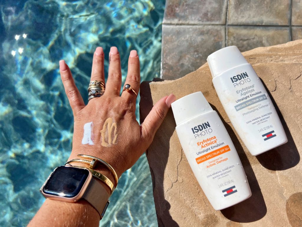 ISDN mineral Sunscreen Routine on hands