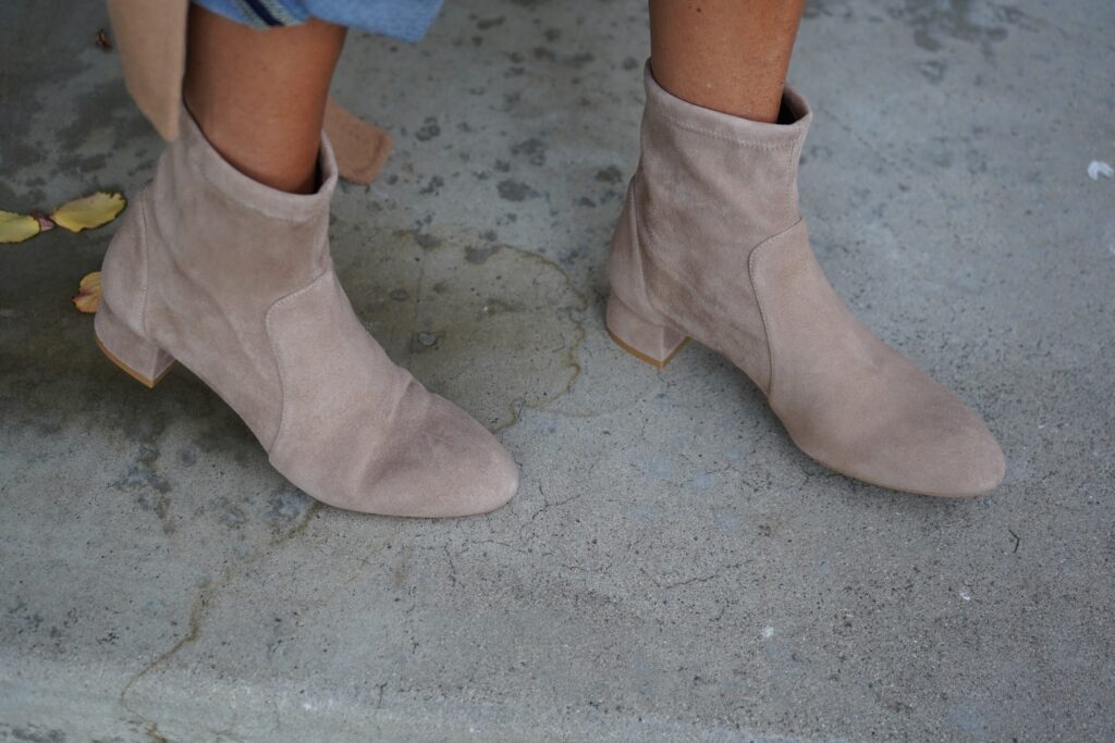 Beauty Professor Blogger Rachel Anise Wegter sharing wearing her Nordstrom Anniversary Sale picks: Stuart Weitzman sock booties